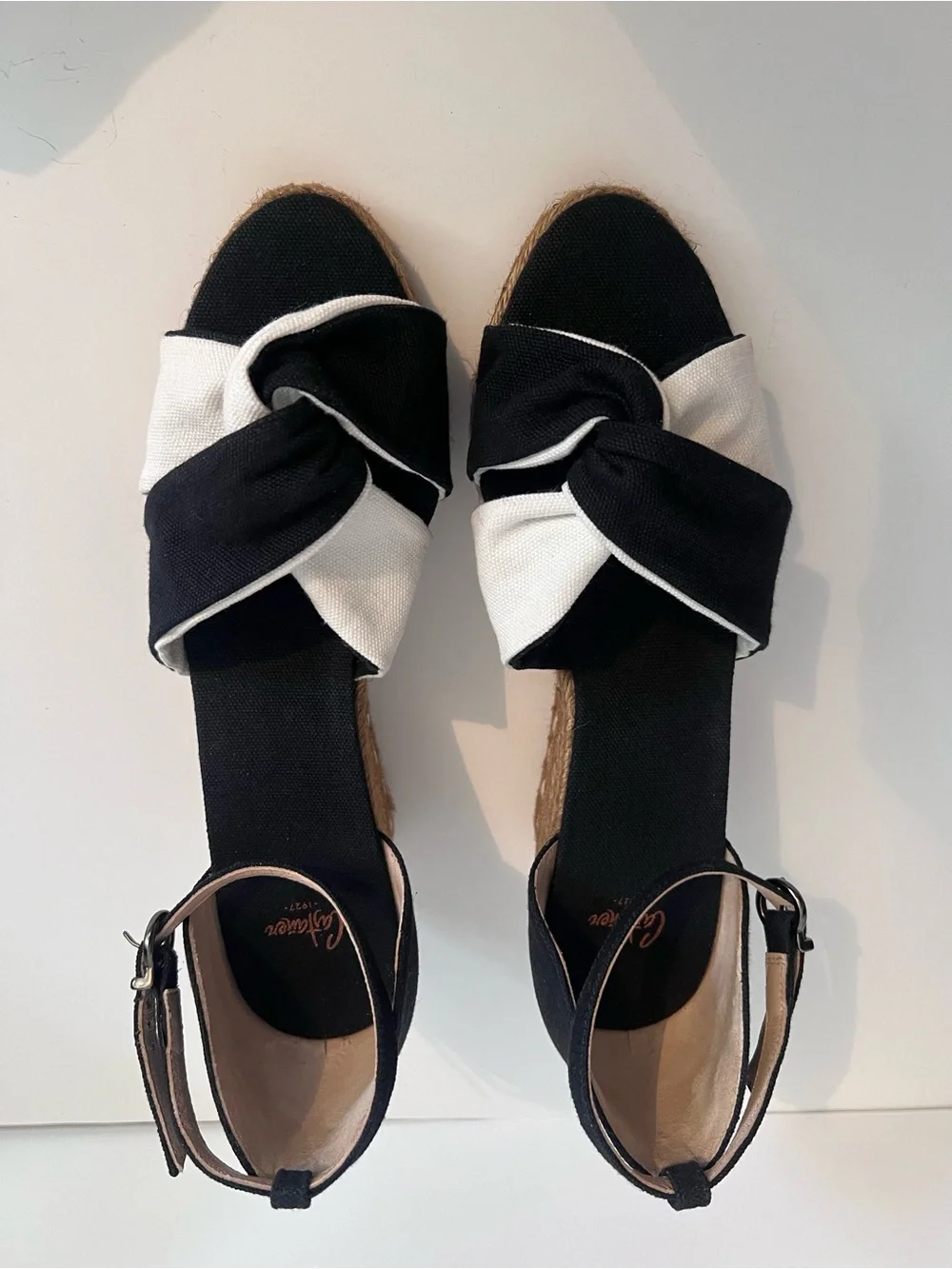NWT Castañer Black & White Knot Ankle-Strap Espadrille Wedges, Size EU 40.